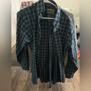 Men’s Al Dixon dress shirt.